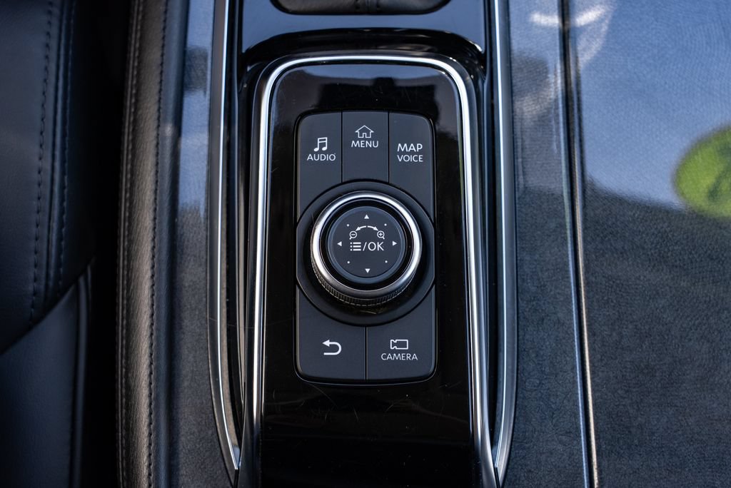 Used 2022 Nissan Armada SV AWD/4WD image 19