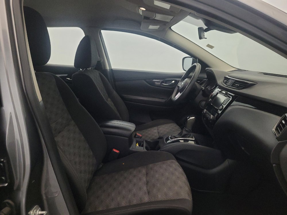 Used 2019 Nissan Rogue Sport SV FWD image 21