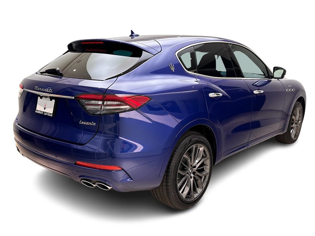 Used 2024 Maserati Levante GT Ultima AWD/4WD image 7