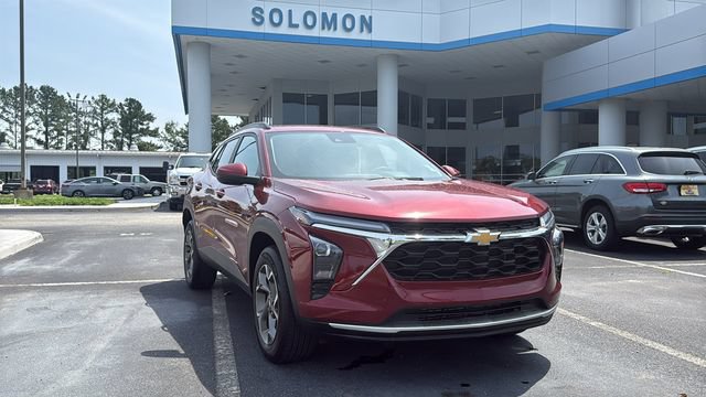 Used 2025 Chevrolet Trax LT w/ LT Convenience Package
