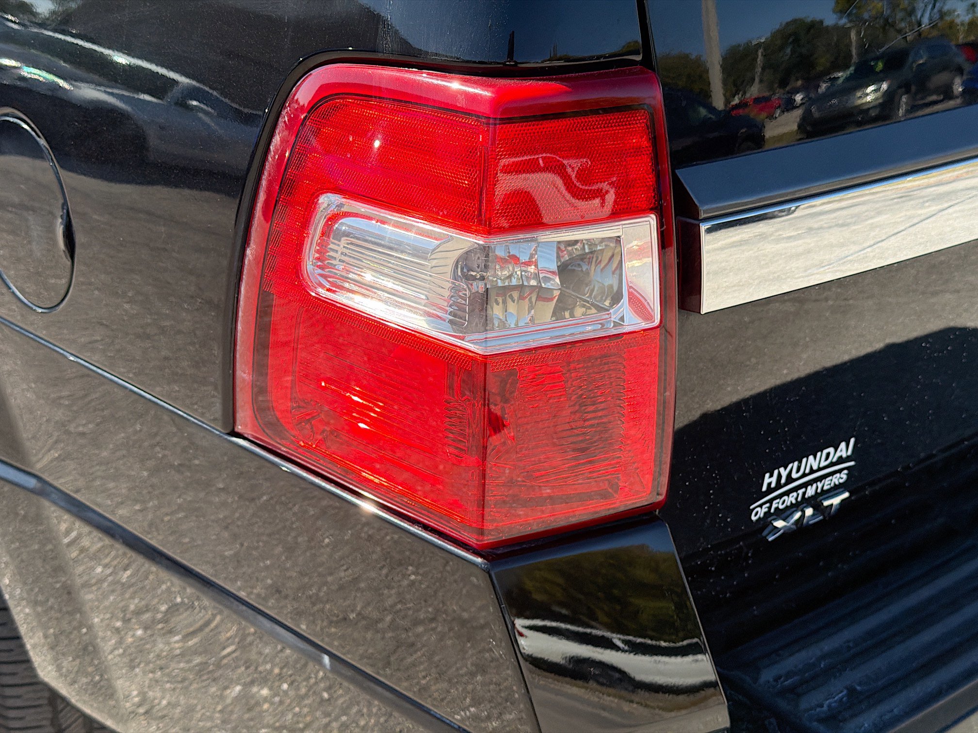 Used 2017 Ford Expedition EL XLT image 10