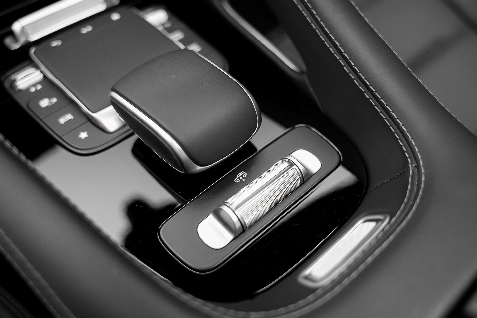 Used 2024 Mercedes-Benz GLE 53 AMG 4MATIC Coupe image 57