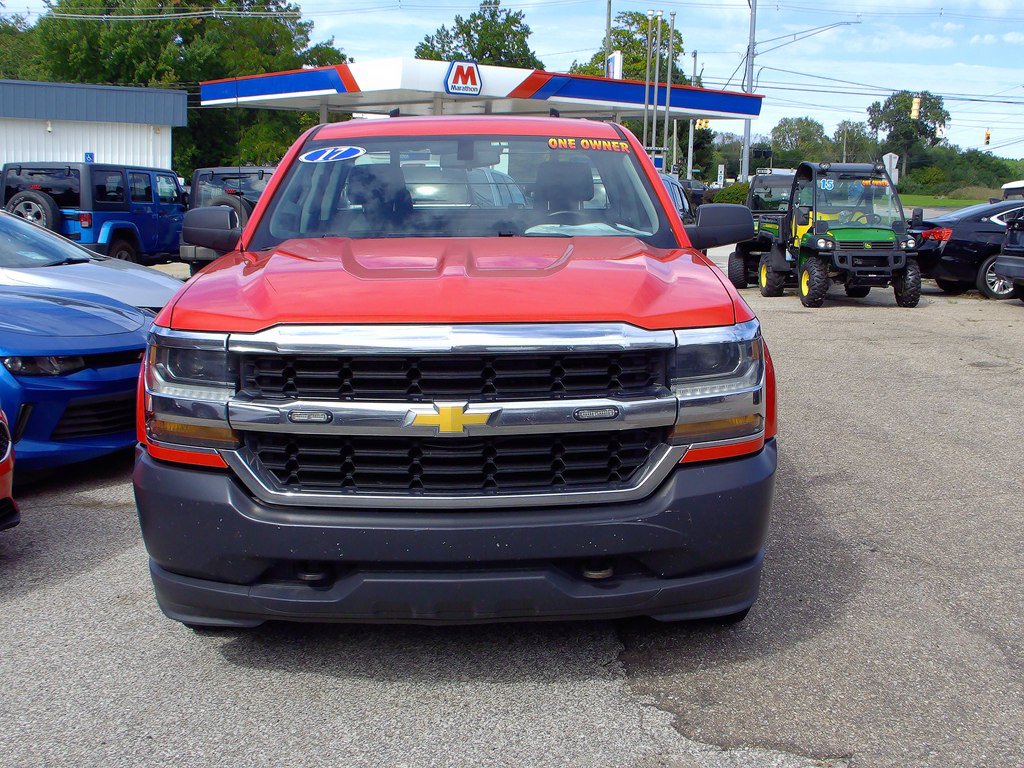 Used 2017 Chevrolet Silverado 1500 W/T AWD/4WD image 2