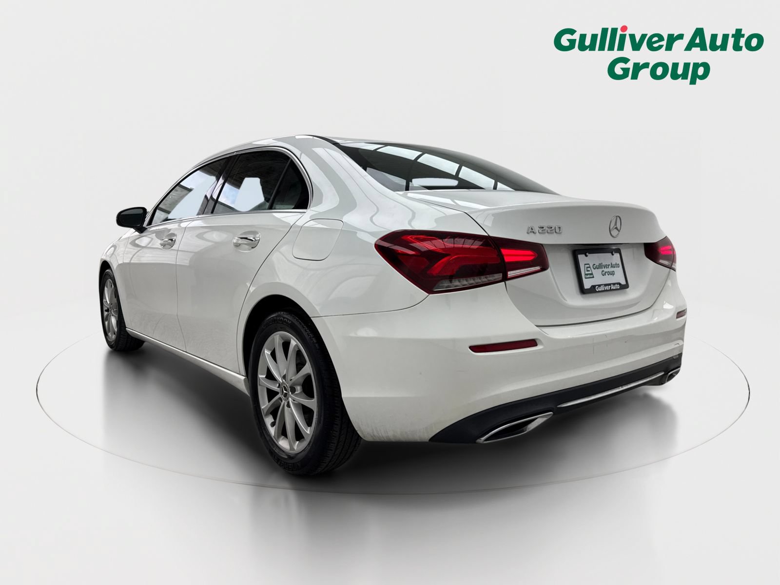 Used 2020 Mercedes-Benz A 220 w/ Premium Package image 5