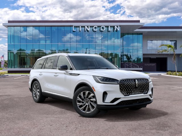 New 2027 Lincoln Aviator 2WD image 4
