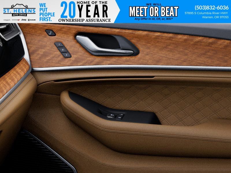 New 2026 Jeep Grand Cherokee Summit w/ Obsidian Package image 28