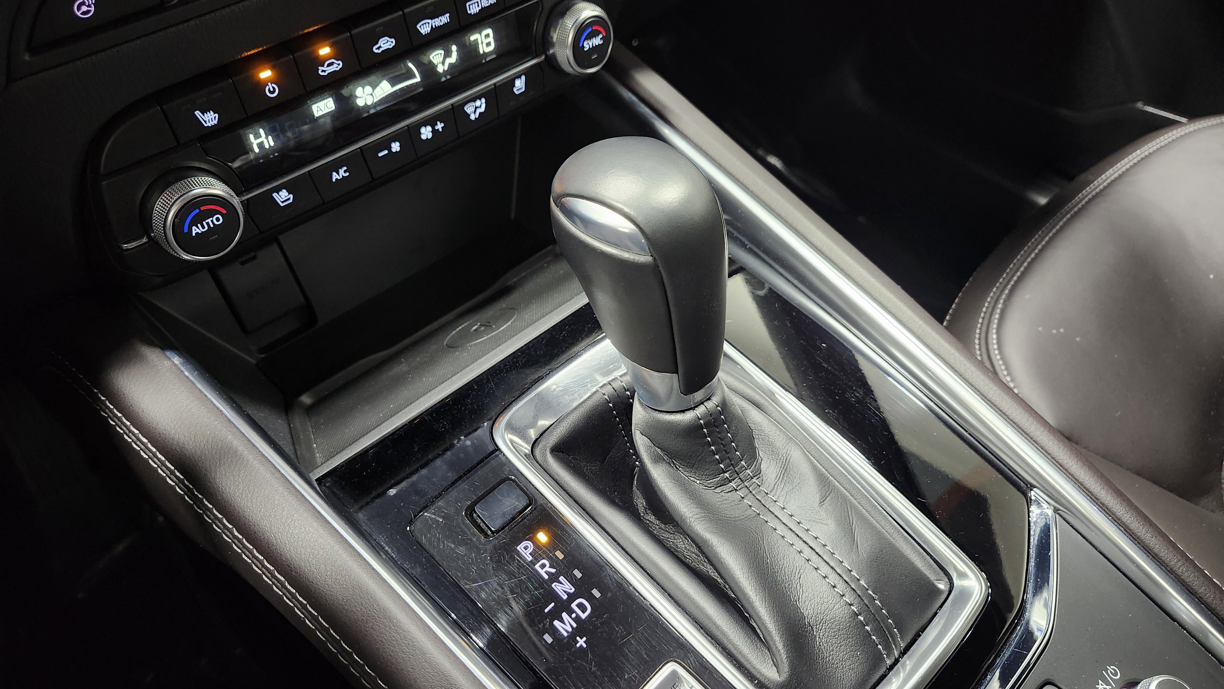 Used 2024 MAZDA CX-5 Signature image 11