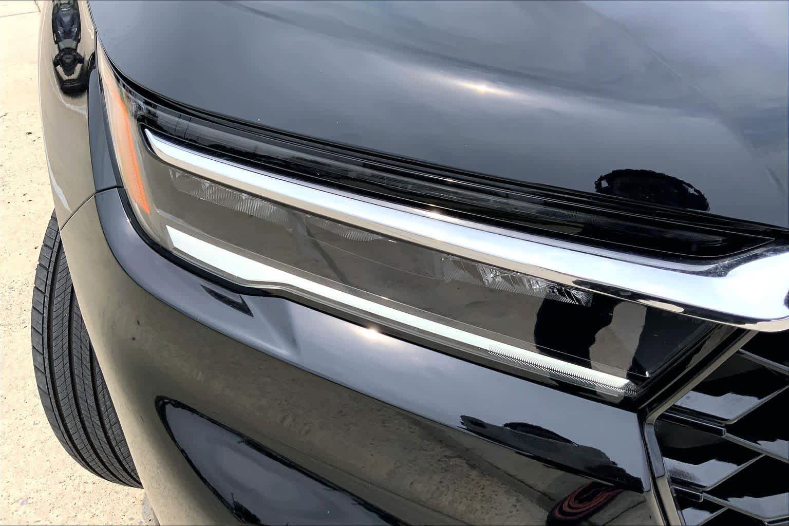 Used 2025 Honda Pilot Touring image 27