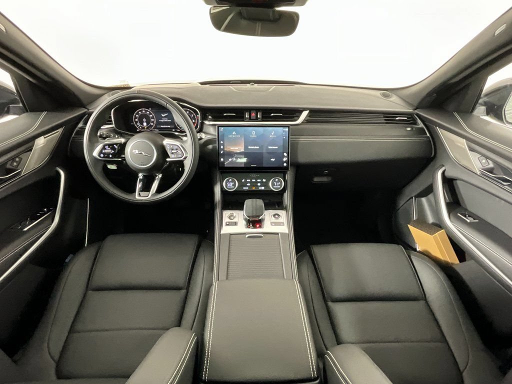 New 2026 Jaguar F-PACE R-Dynamic S AWD/4WD image 4