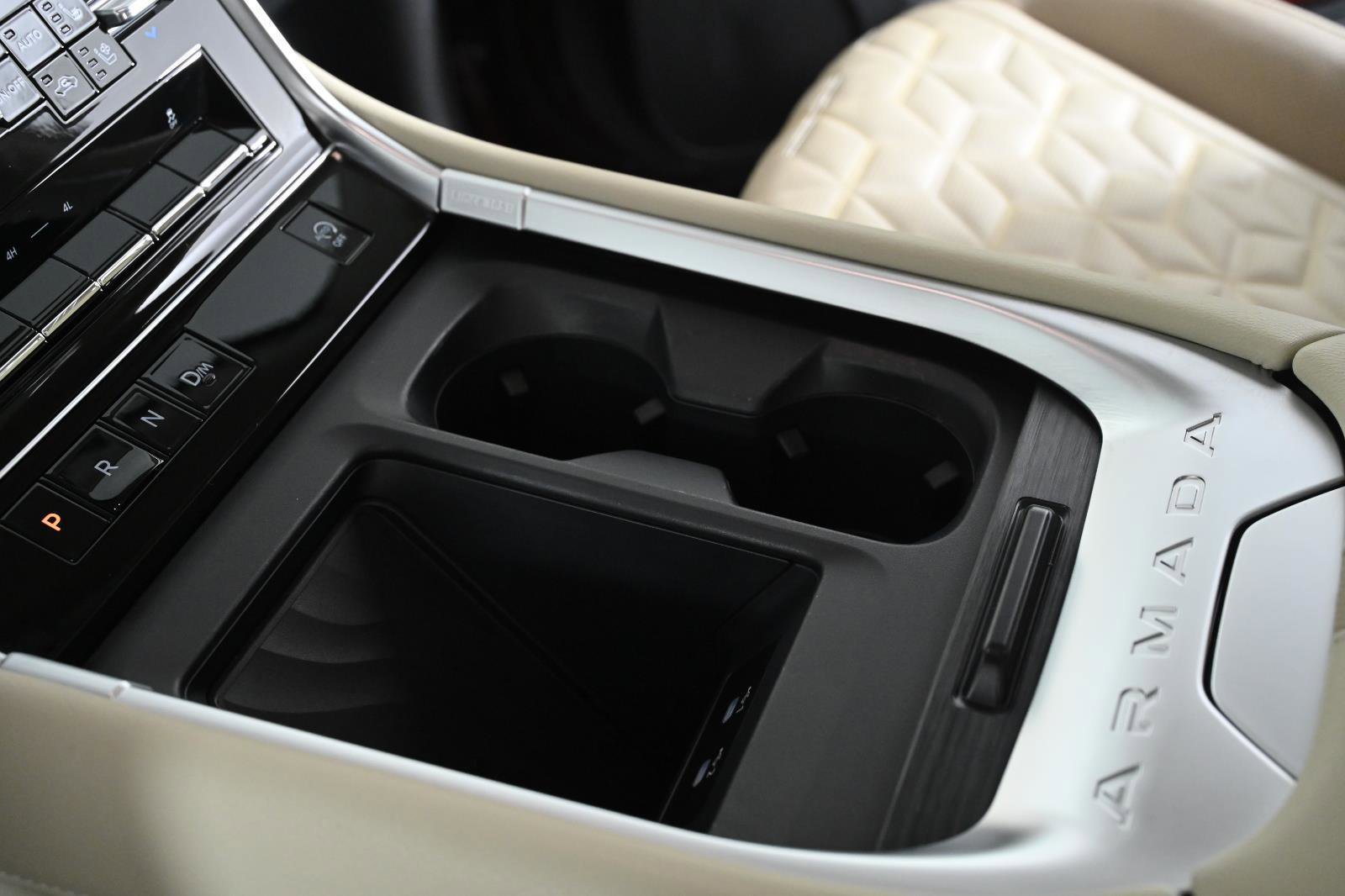 Used 2025 Nissan Armada Platinum image 19