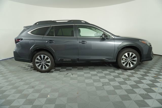 Certified 2025 Subaru Outback Limited image 8