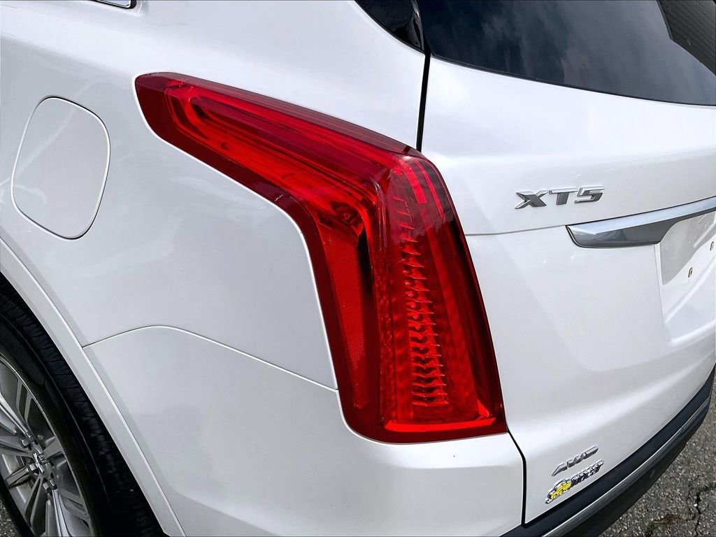 Used 2019 Cadillac XT5 Luxury AWD/4WD image 34
