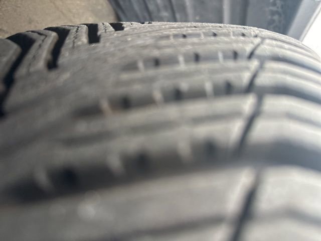 Used 2017 Toyota Sienna LE image 33