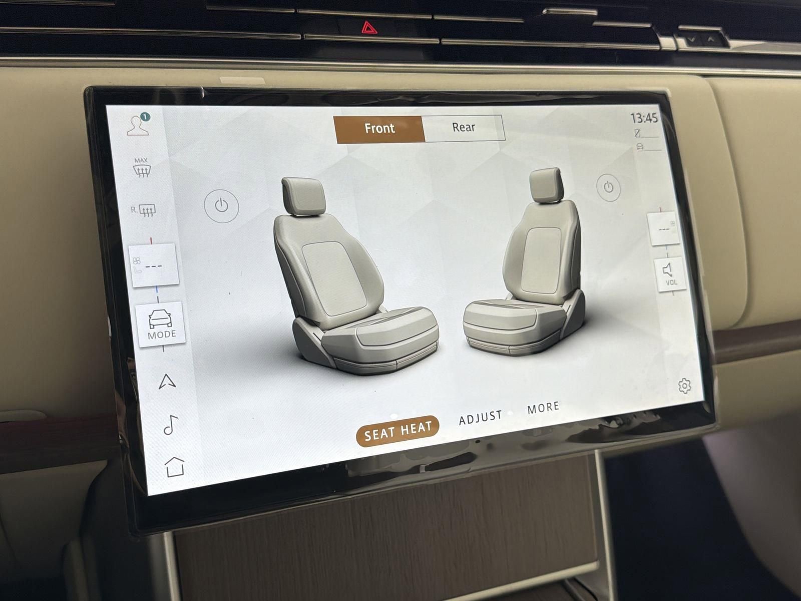 New 2026 Land Rover Range Rover SE image 20