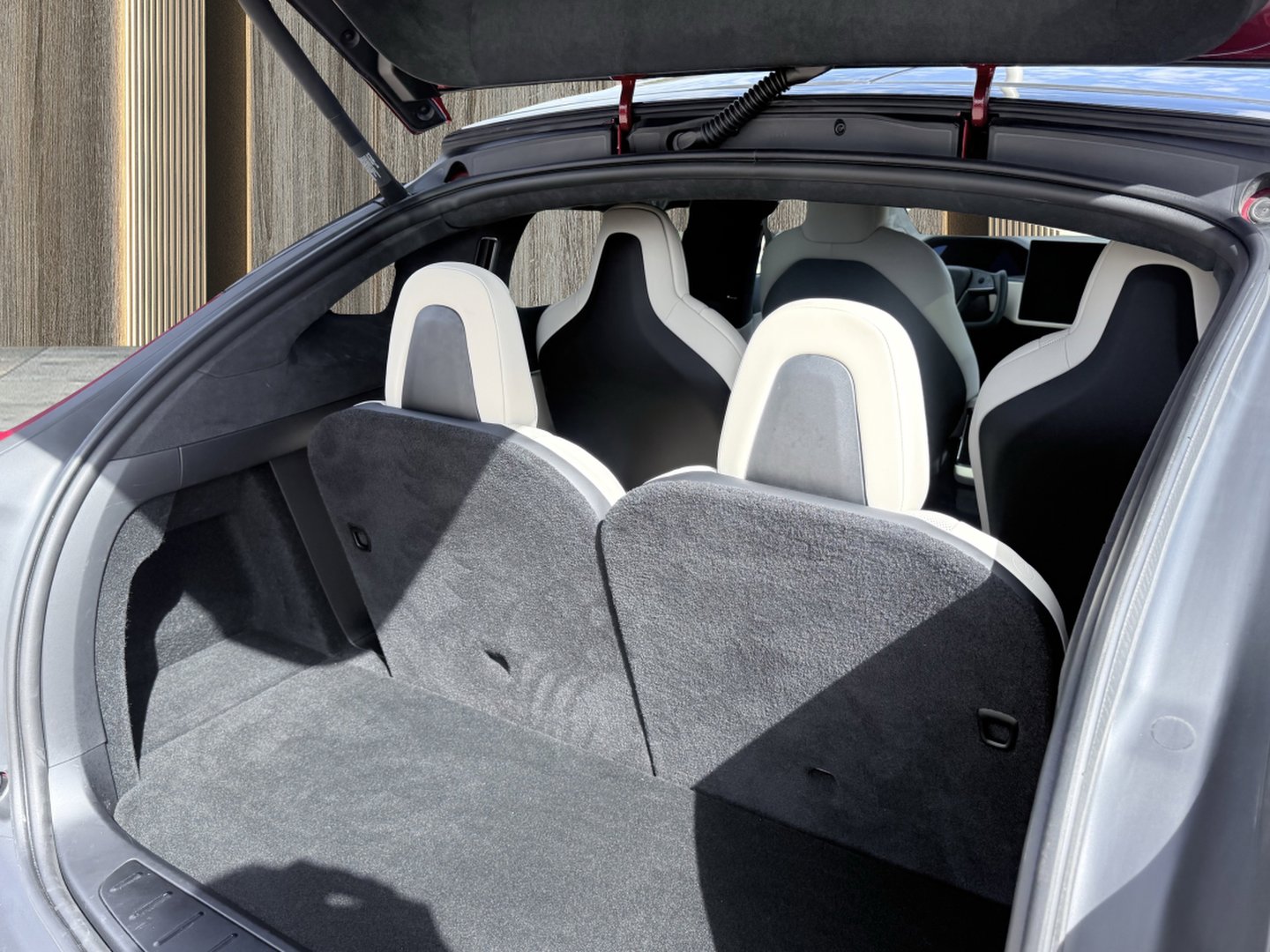 Used 2025 Tesla Model X Plaid image 15