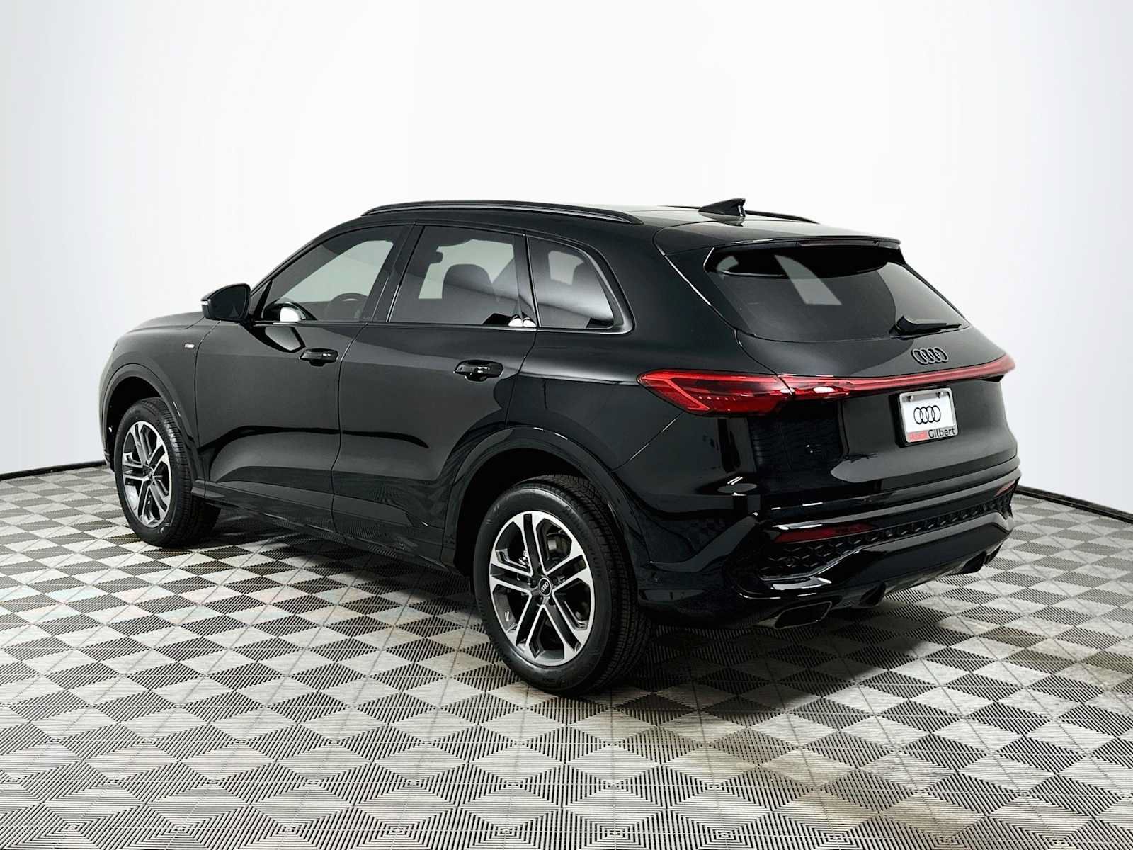 New 2026 Audi Q5 2.0T AWD/4WD image 5
