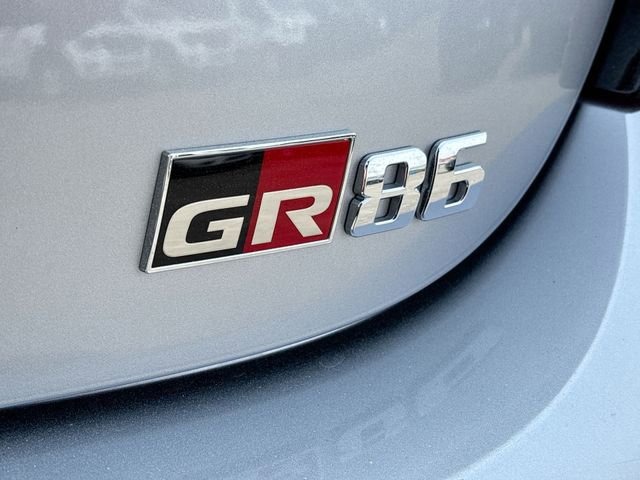 Used 2024 Toyota GR86 Premium image 15