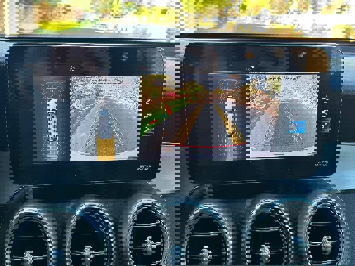 Used 2021 Mercedes-Benz GLC 300 image 20