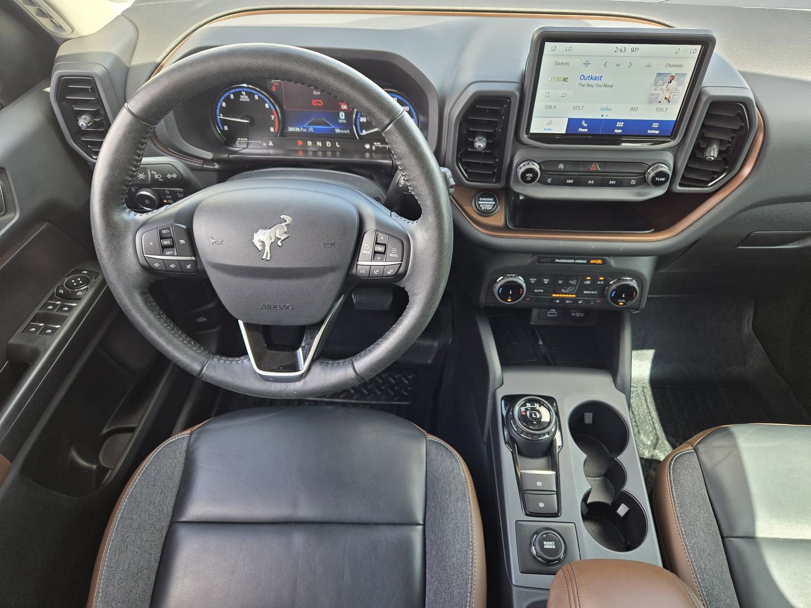 Used 2022 Ford Bronco Sport Outer Banks w/ Tech Package image 25