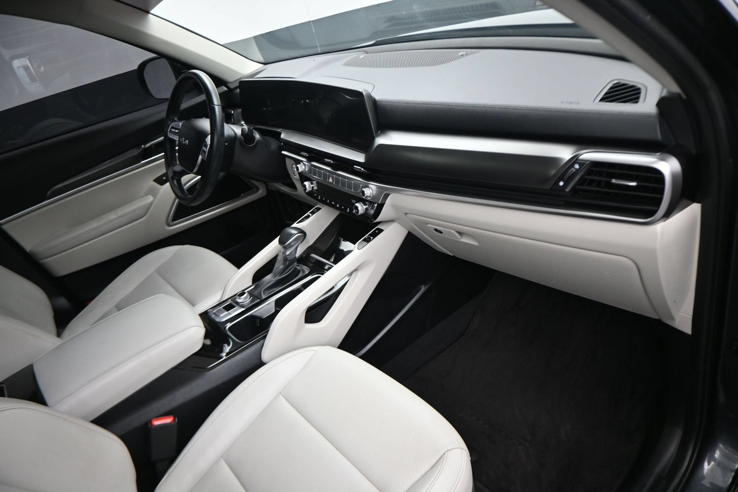 Used 2024 Kia Telluride S w/ S Sunroof Package AWD/4WD image 8