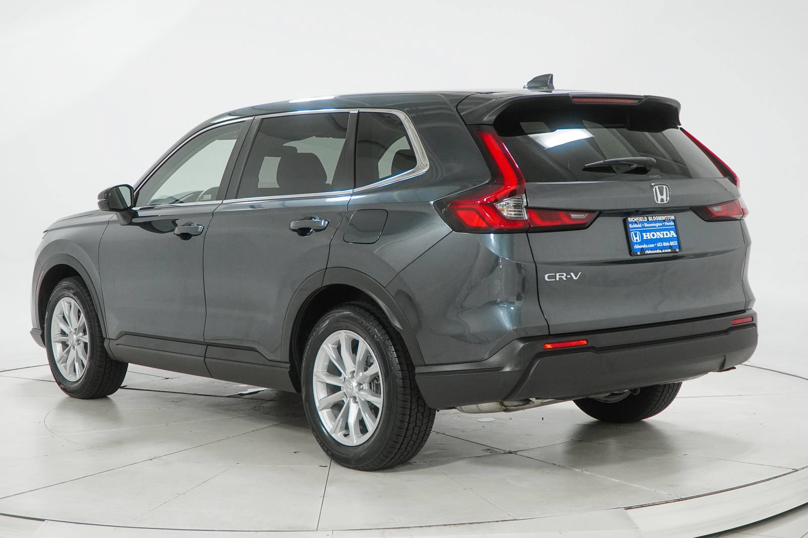 Used 2024 Honda CR-V EX image 7