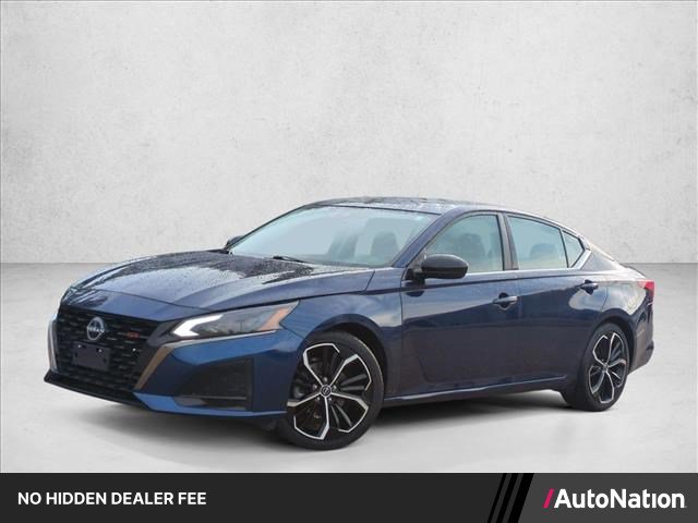 Used 2023 Nissan Altima 2.5 SR FWD image 1