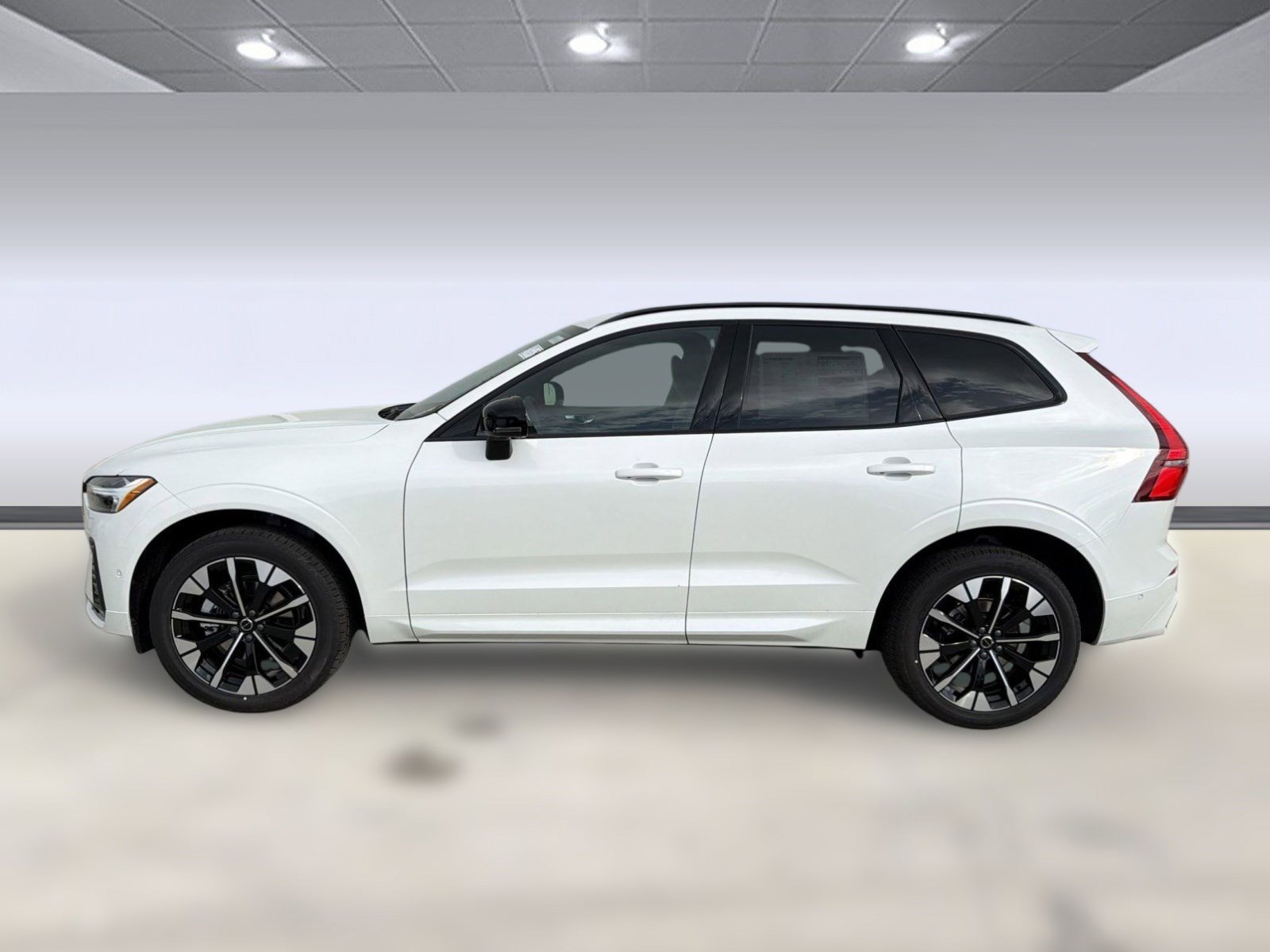 New 2026 Volvo XC60 B5 Plus w/ Protection Package Premier image 2
