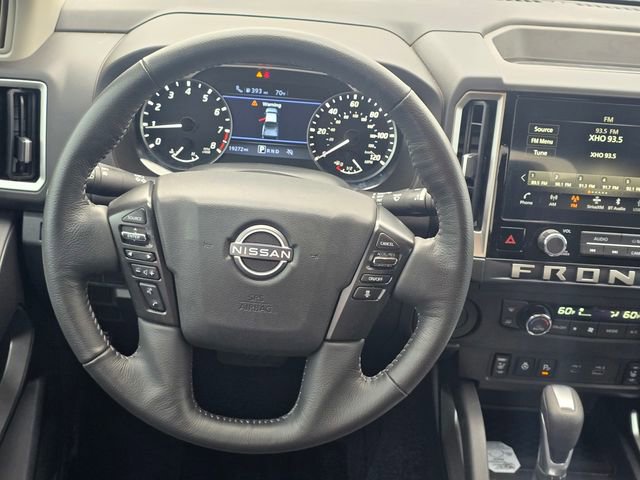 Used 2025 Nissan Frontier SV w/ SV Convenience Package RWD image 15