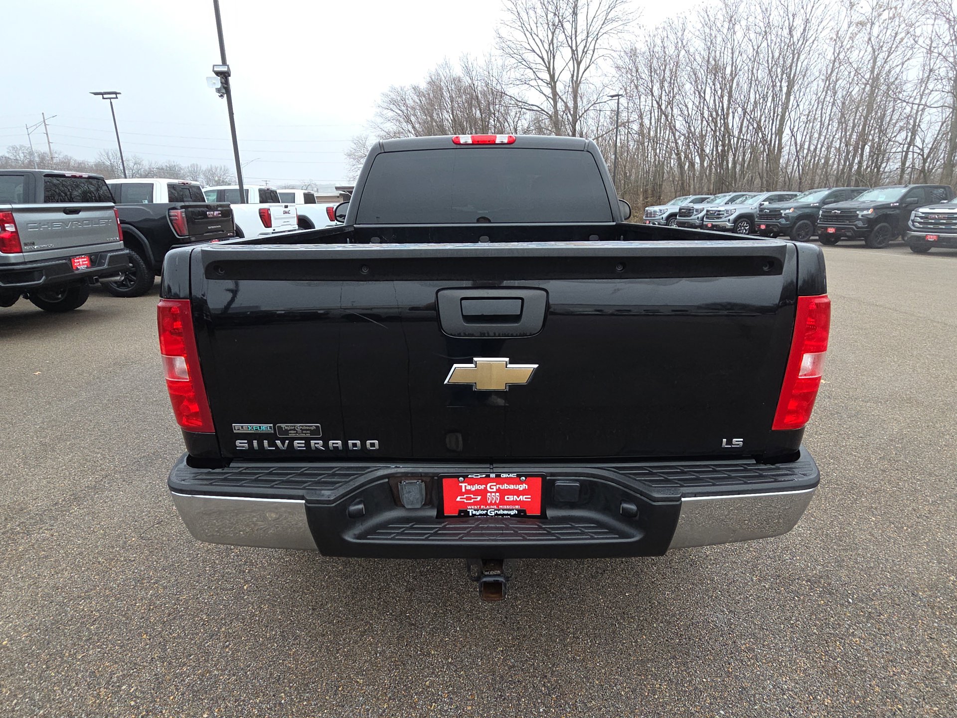 Used 2010 Chevrolet Silverado 1500 W/T w/ LS Package image 7