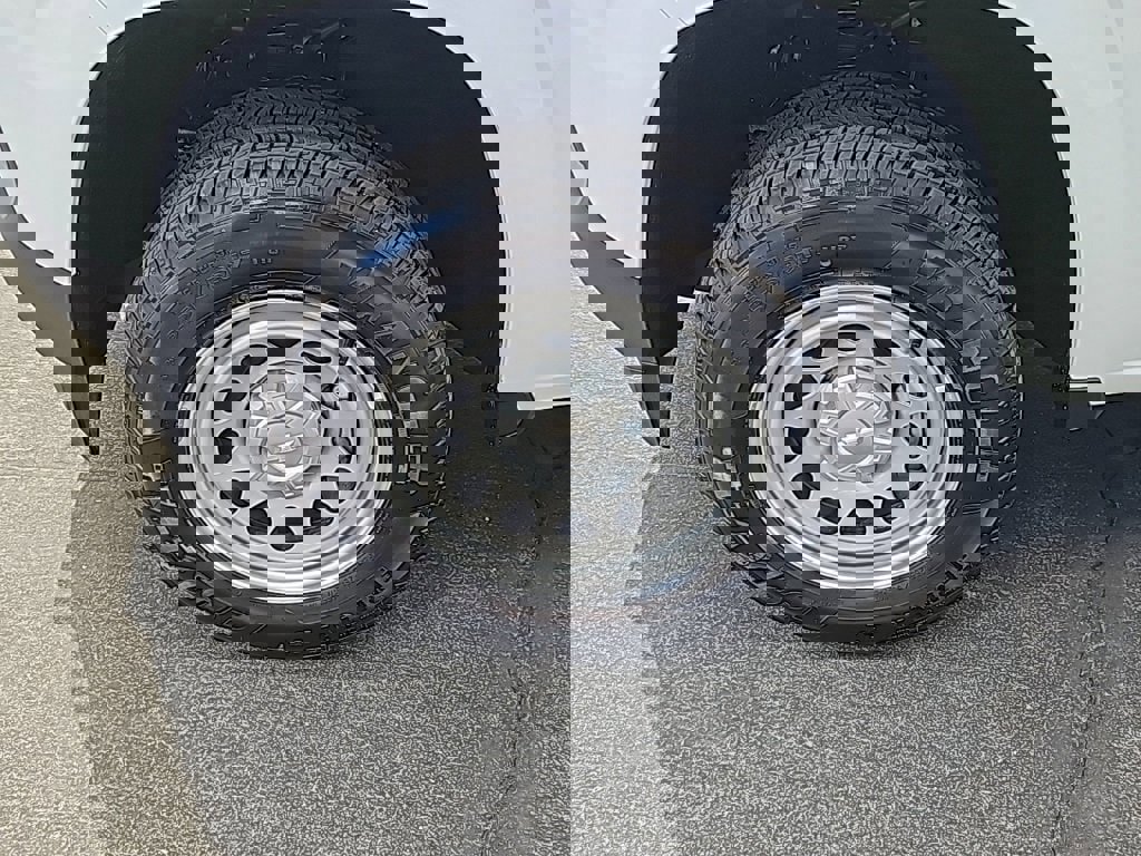 New 2026 Chevrolet Colorado W/T image 9