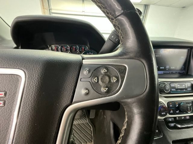 Used 2017 GMC Yukon XL SLT AWD/4WD image 17