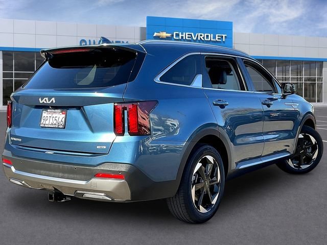 Used 2025 Kia Sorento EX w/ EX Panoramic Sunroof Package FWD image 7