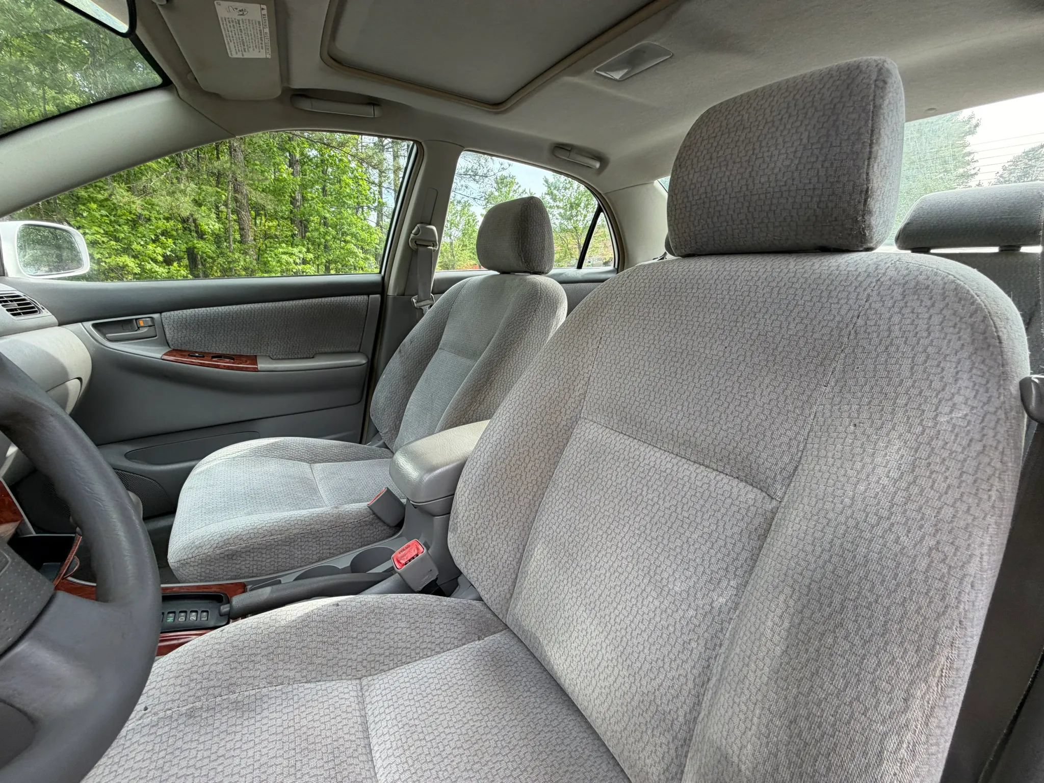 Used 2004 Toyota Corolla S FWD image 12