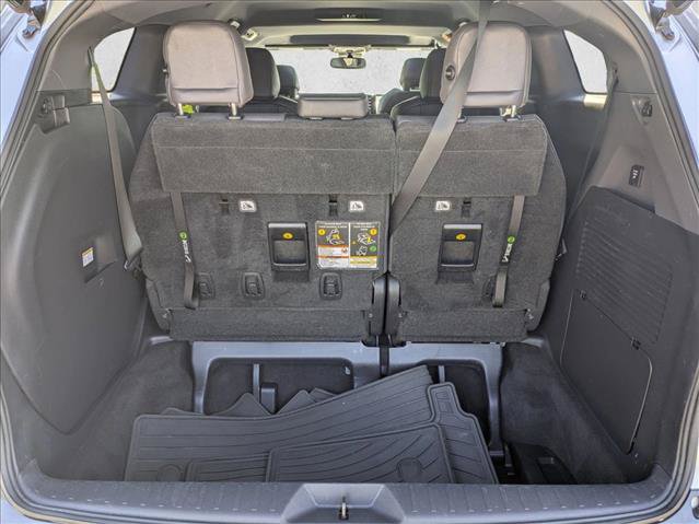 Used 2021 Toyota Sienna XSE w/ XSE Plus Package FWD image 6