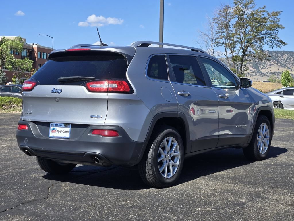 Used 2014 Jeep Cherokee Latitude w/ Comfort/Convenience Group AWD/4WD image 4