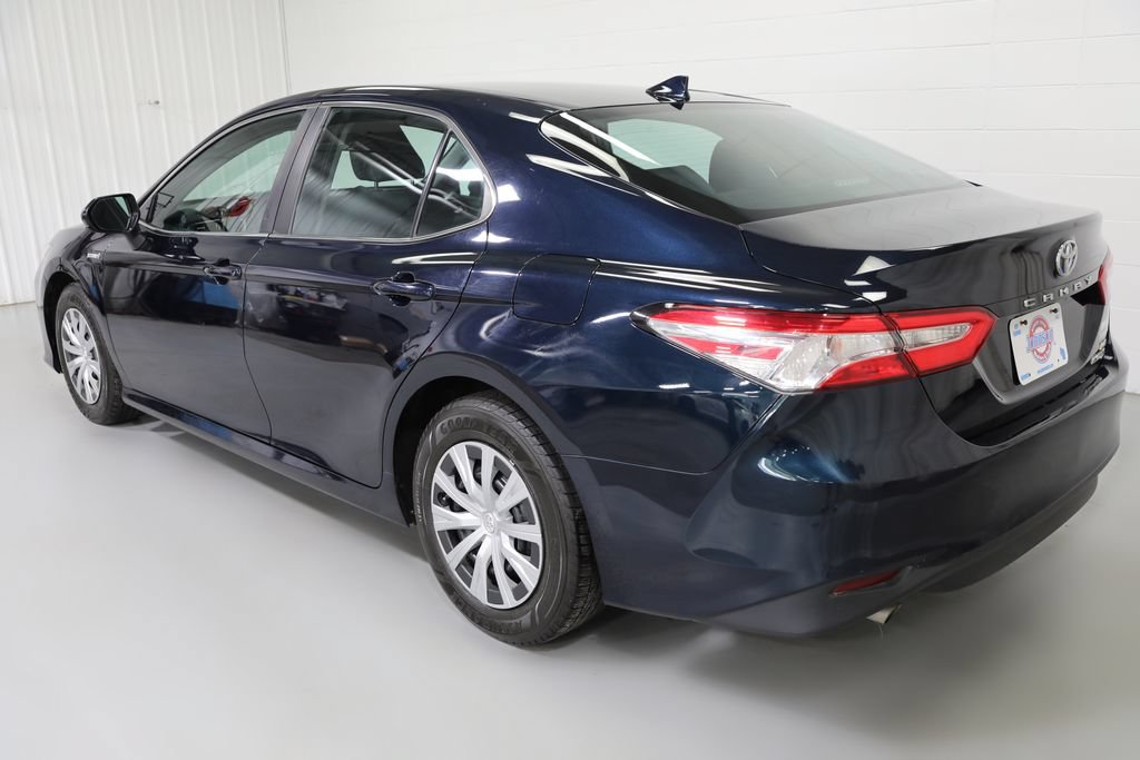 Used 2020 Toyota Camry LE FWD image 13