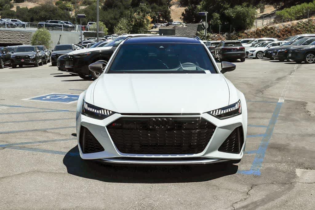Used 2022 Audi RS 6 w/ Carbon Optic Package AWD/4WD image 8