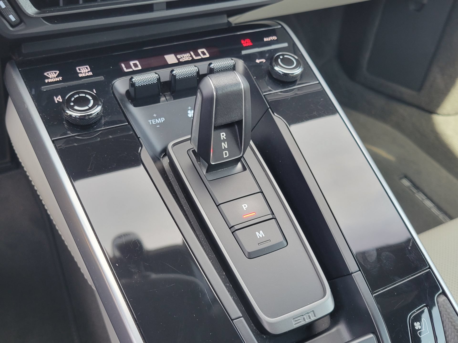 Certified 2023 Porsche 911 Turbo S AWD/4WD image 21
