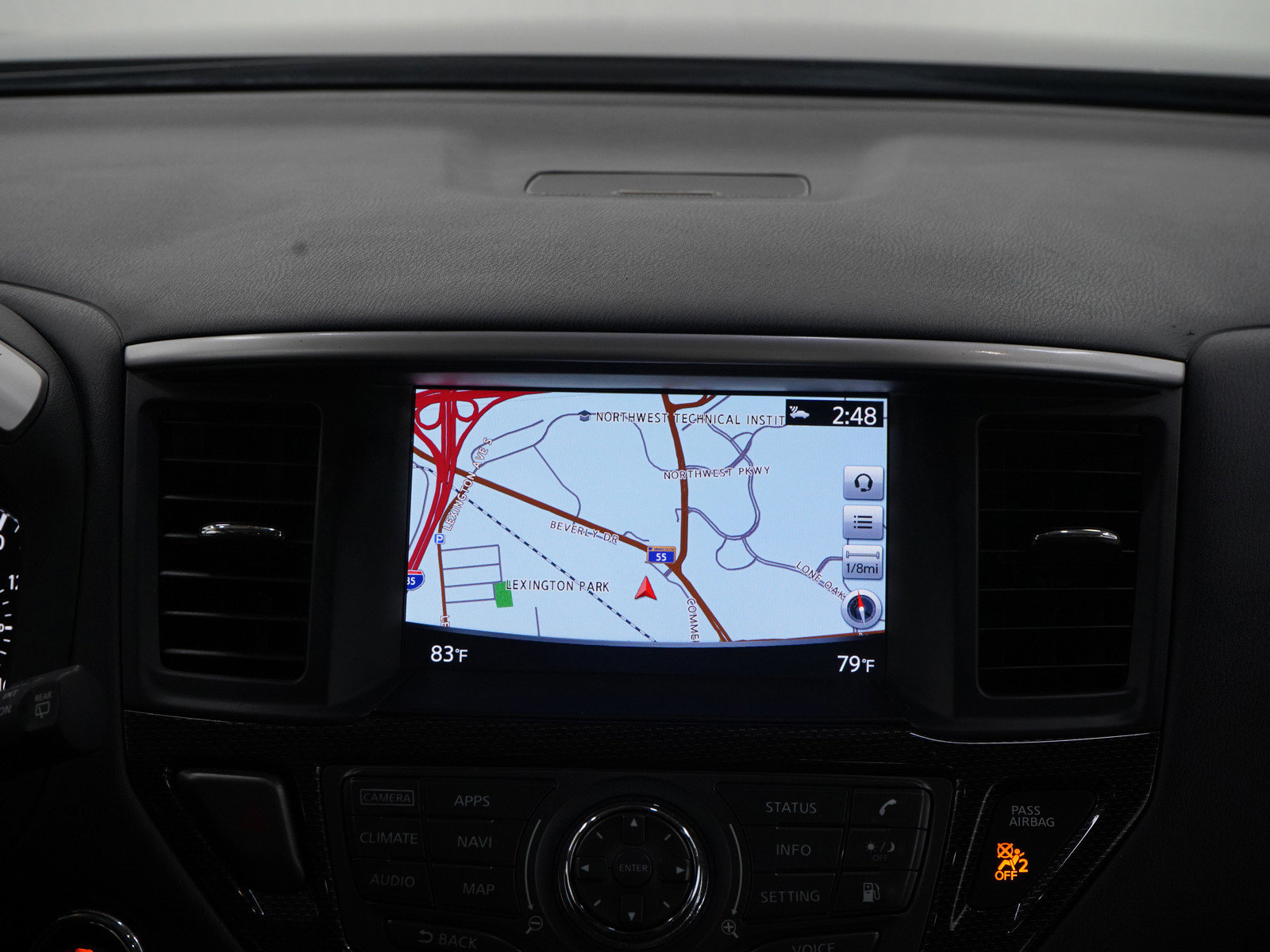 Used 2020 Nissan Pathfinder SL AWD/4WD image 9