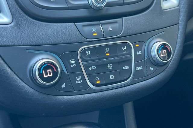 Used 2022 Chevrolet Malibu LT image 26