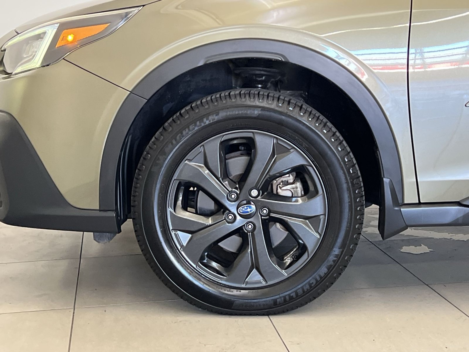 Used 2020 Subaru Outback Onyx Edition XT AWD/4WD image 11