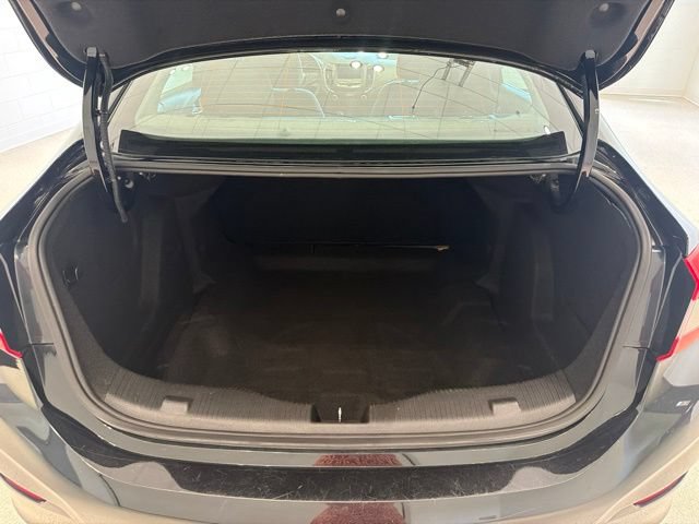 Certified 2019 Chevrolet Cruze LS w/ LS Convenience Package FWD image 9
