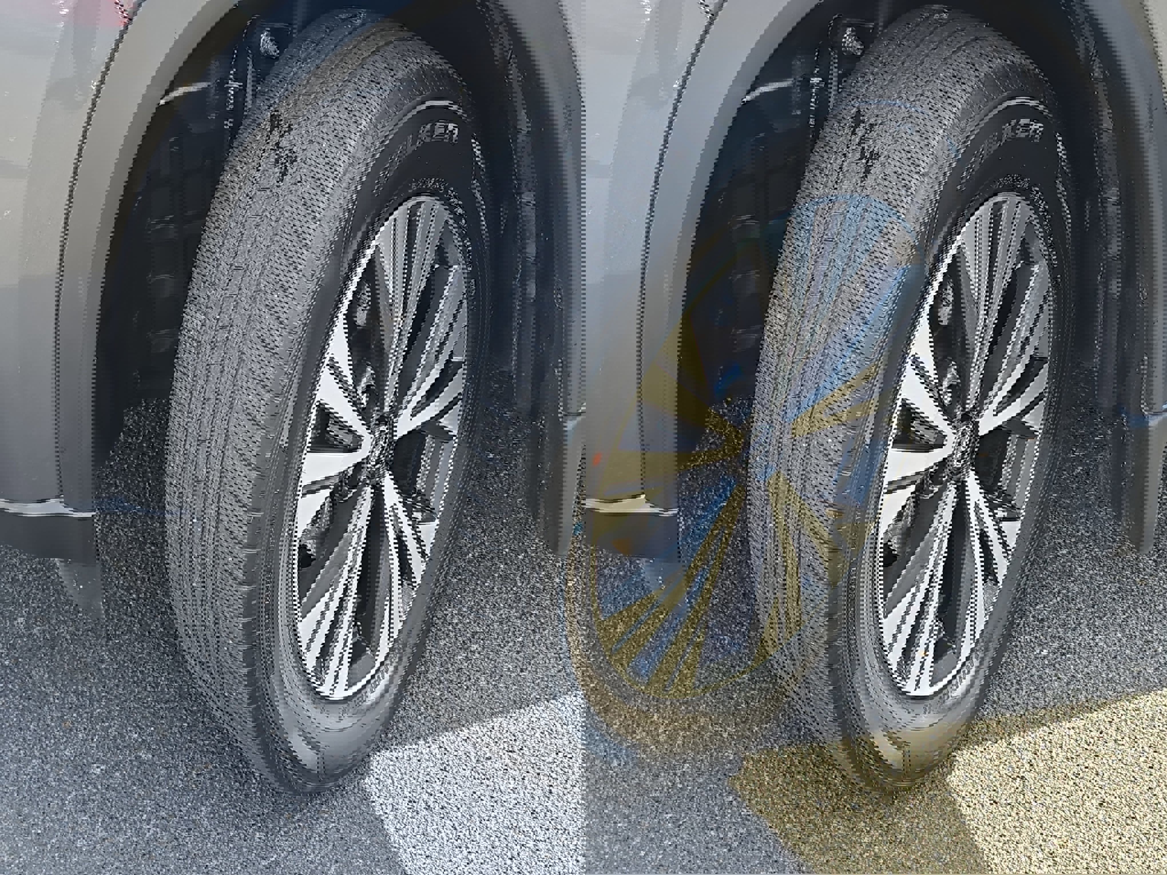 Certified 2023 Nissan Rogue SV w/ SV Premium B Package image 32