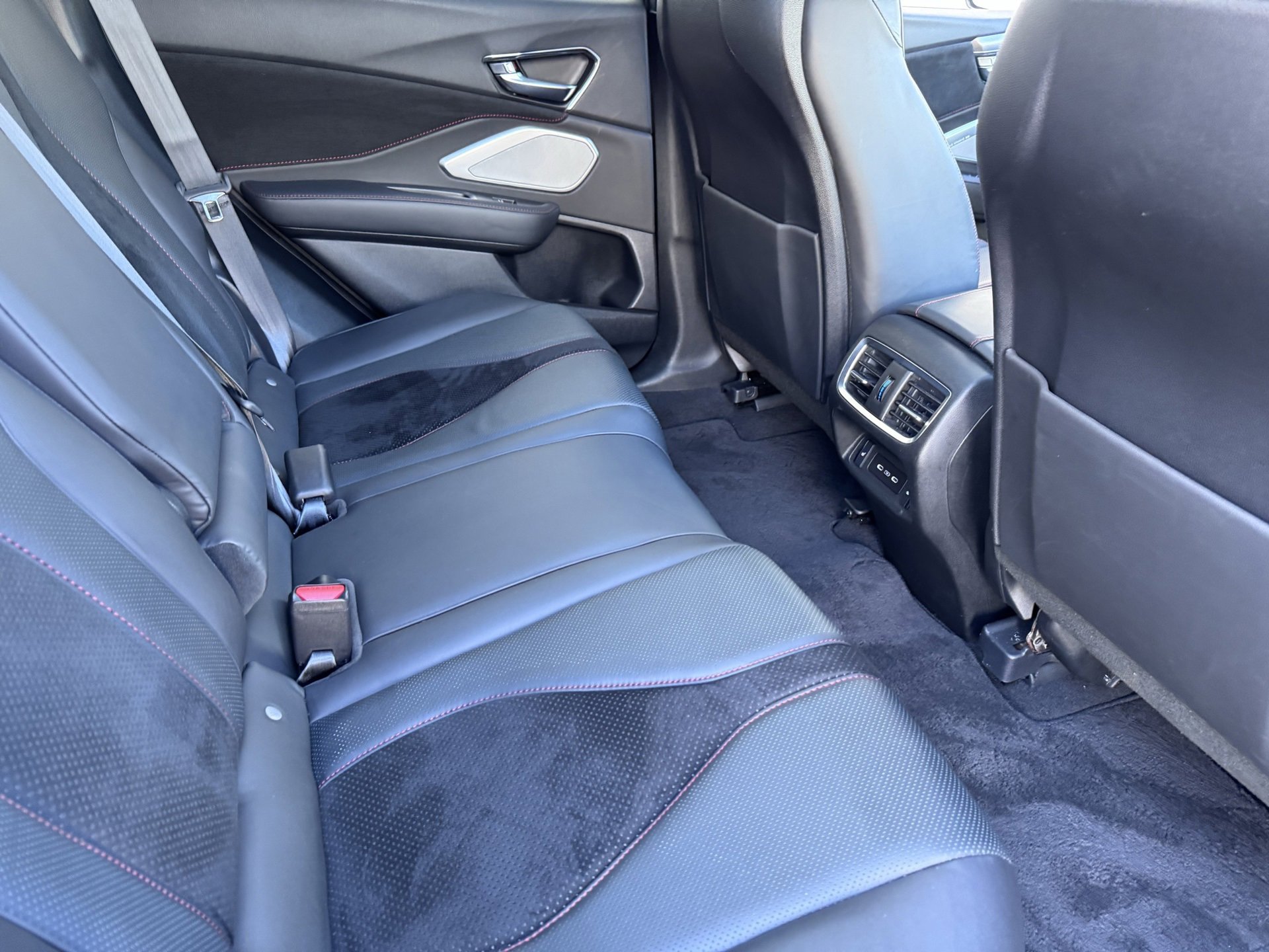 Used 2024 Acura RDX AWD w/ A-Spec & Advance Pkg image 19