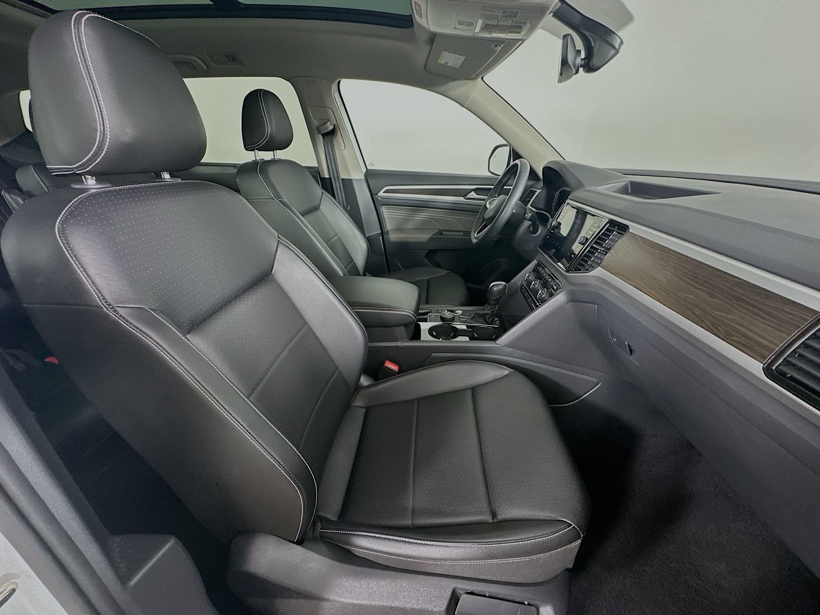 Certified 2023 Volkswagen Atlas SE AWD/4WD image 43
