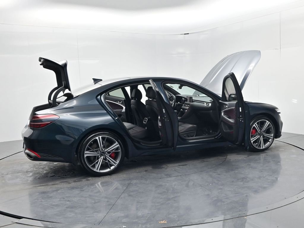 Used 2025 Genesis G70 3.3T Advanced w/ Sport Prestige Package image 71