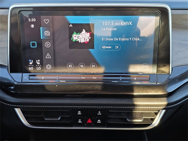 Used 2024 Volkswagen Atlas SE w/ Panoramic Sunroof Package image 15