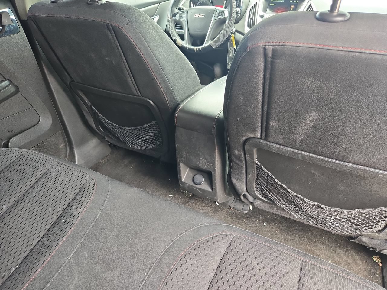 Used 2015 GMC Terrain SLE FWD image 11