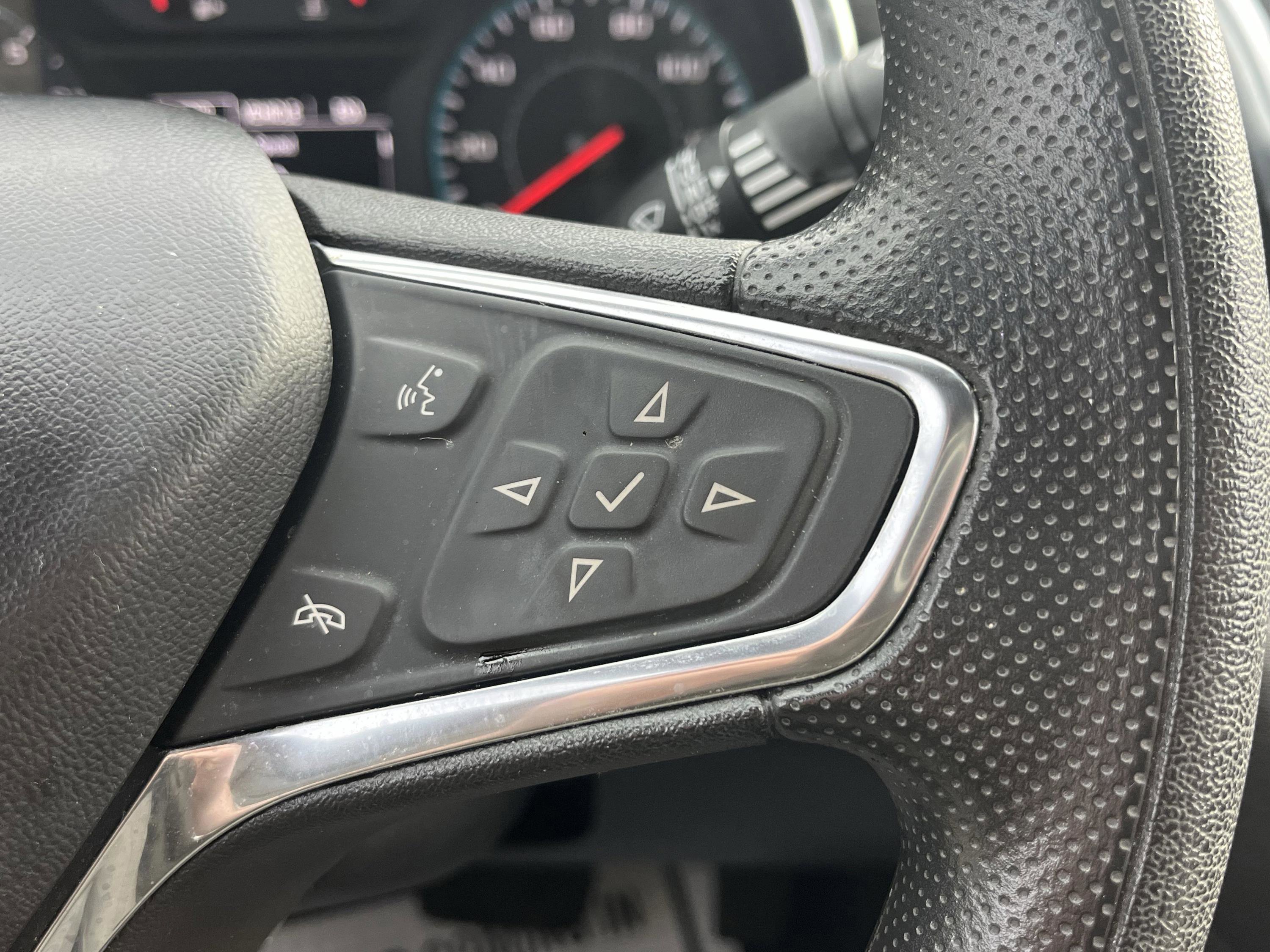 Used 2020 Chevrolet Malibu LT image 13