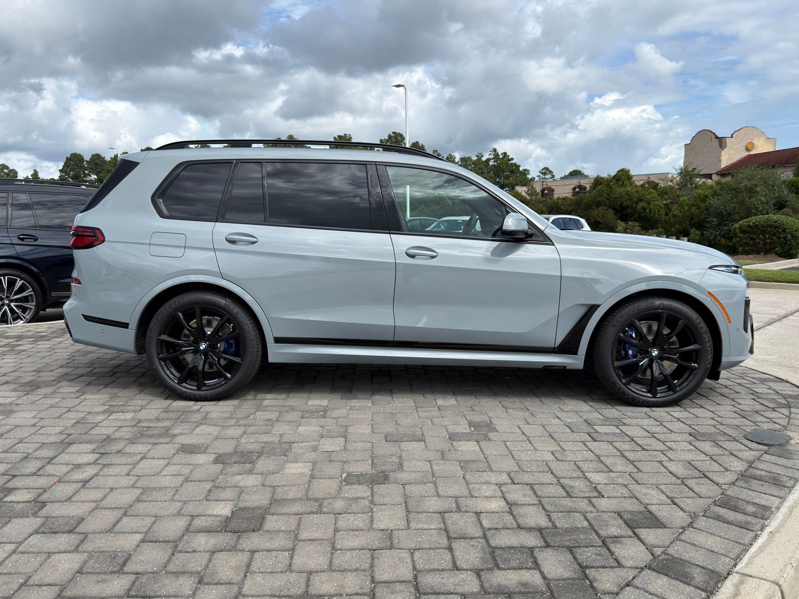 New 2026 BMW X7 xDrive40i w/ M Sport Package image 8